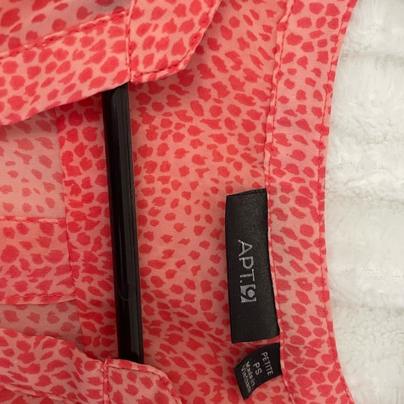 Blouse - Picture 2 of 2